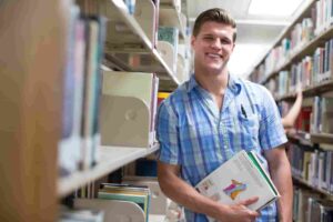 大学中退フリーターの就職は厳しい?中退理由の説明は?攻略法を解説!