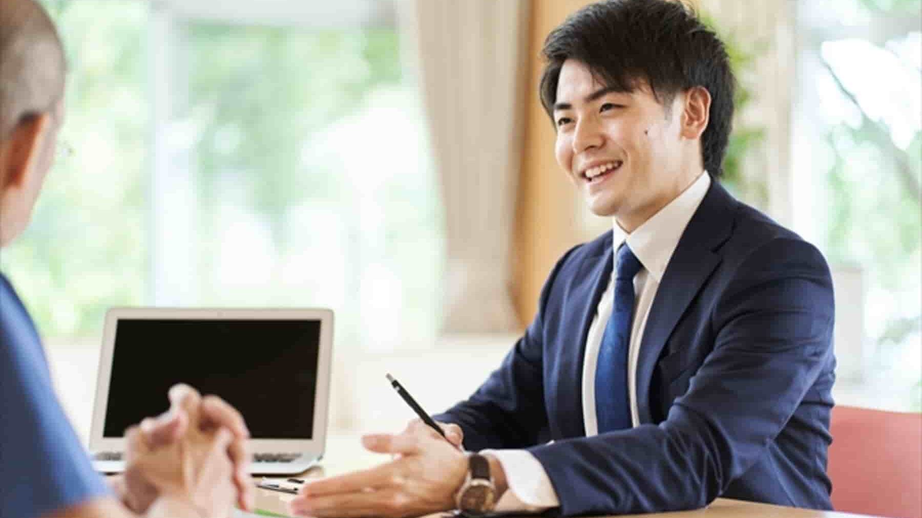 大学中退者が営業職になるメリットデメリットは?就職の仕方も解説