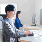 大学中退してもプログラマーになれる!向き不向きや就職方法も解説