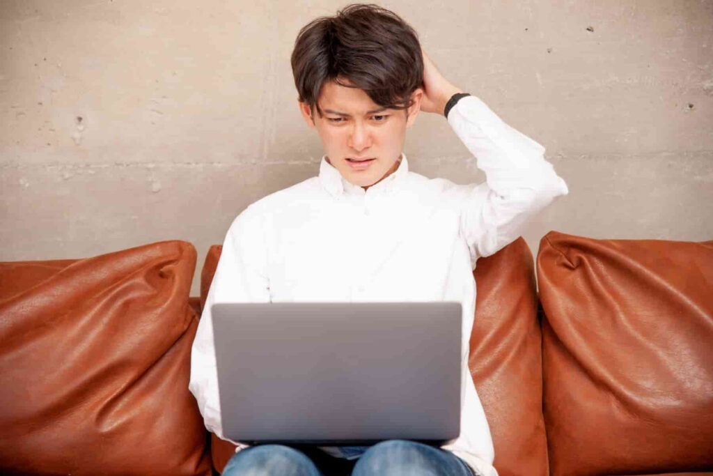 大学留年は恥ずかしい？理由やデメリット、前向きに受け止める方法を解説