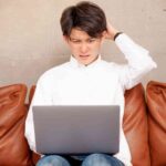 大学留年は恥ずかしい？理由やデメリット、前向きに受け止める方法を解説