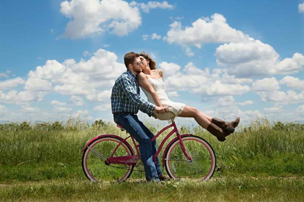 結婚している人は注意!103万円から150万円の壁に変わった?