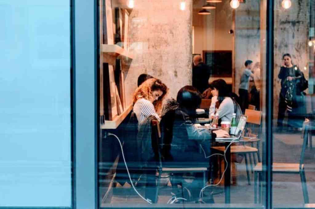 社会復帰したいニートを阻む壁
