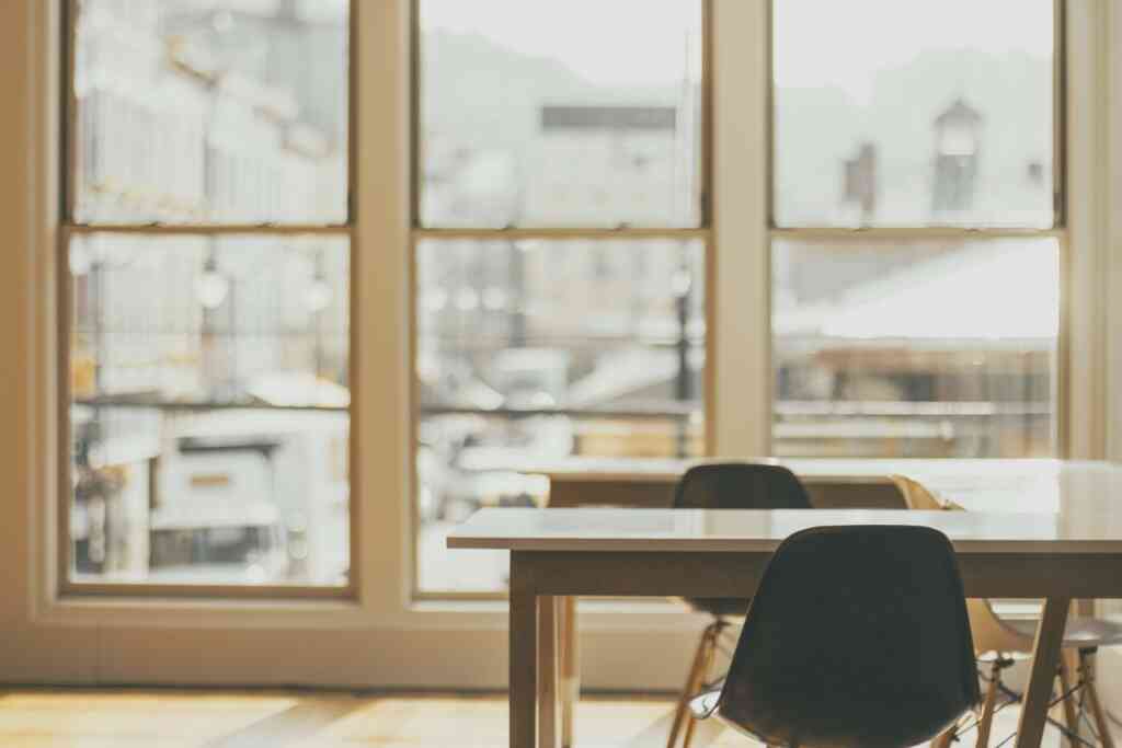 ホワイト企業の特徴13選～ブラック企業に就職したくない人へ～