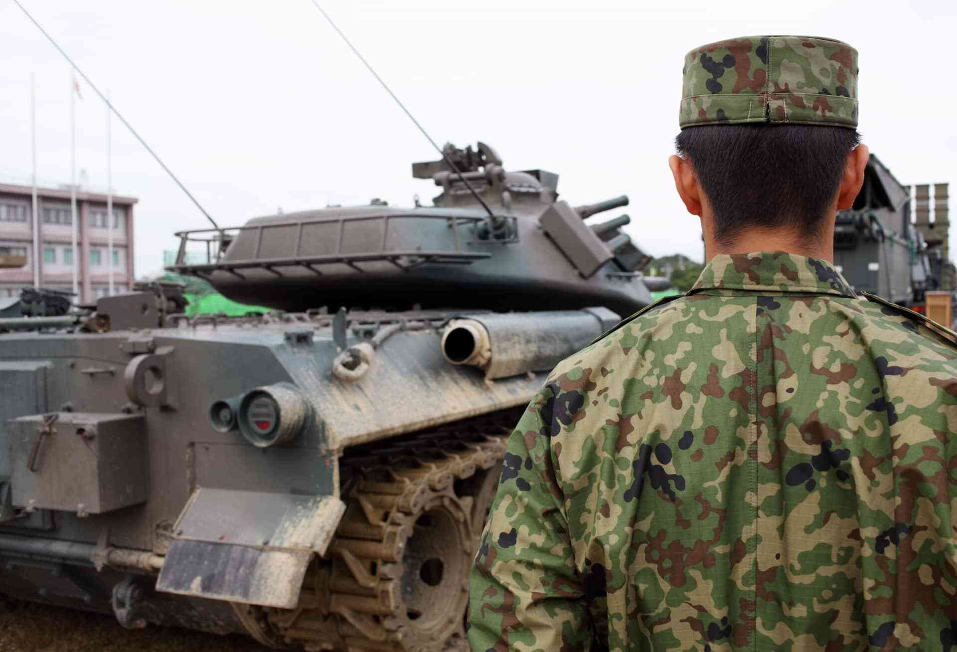 退職自衛官の再就職のための方法とは 就職先の仕事内容についても紹介