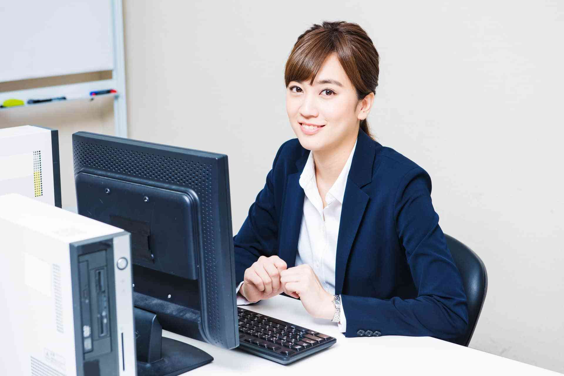 新型コロナウイルスで就活の面接がWEB面接に変わる?