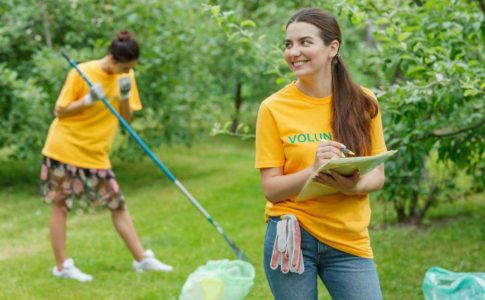 夏休みにボランティア！大学生が参加すべきボランティアは？