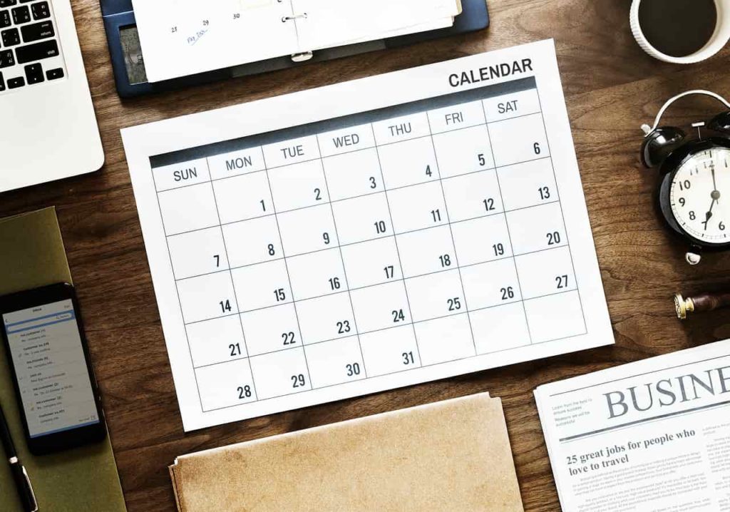 年間休日105日以上の会社に就職したい