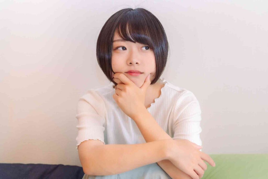 引きこもりとは?なりやすい人の特徴や原因、脱出方法を解説
