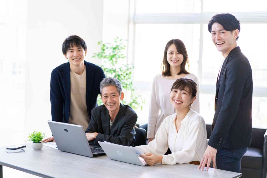 高卒の勝ち組の職業とは?就職に必要なことも解説!