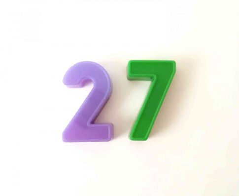 27歳フリーターからの正社員就職は可能?おすすめの業界とメリットも解説!