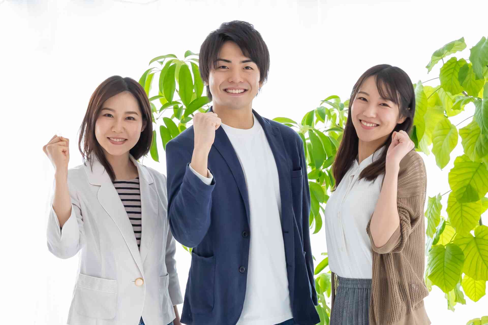 人を笑顔にする仕事を文理別に14個紹介 就職のコツや注意点も解説