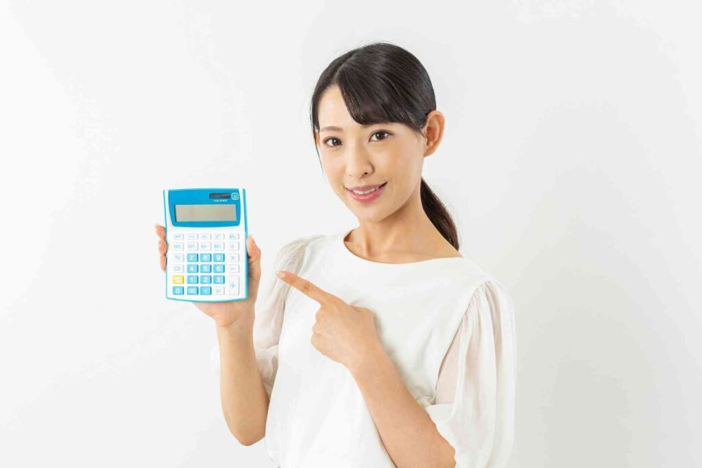 フリーターの月収は、平均20万円!