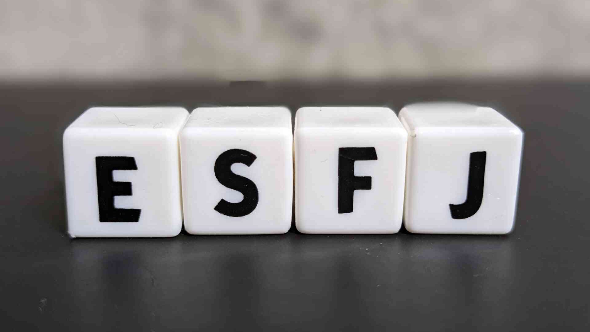 ESFJ(領事官)に向いてる仕事15選!性格から分かる適職一覧