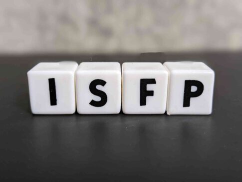 ISFP（冒険家）に向いてる仕事15選！性格から分かる適職一覧