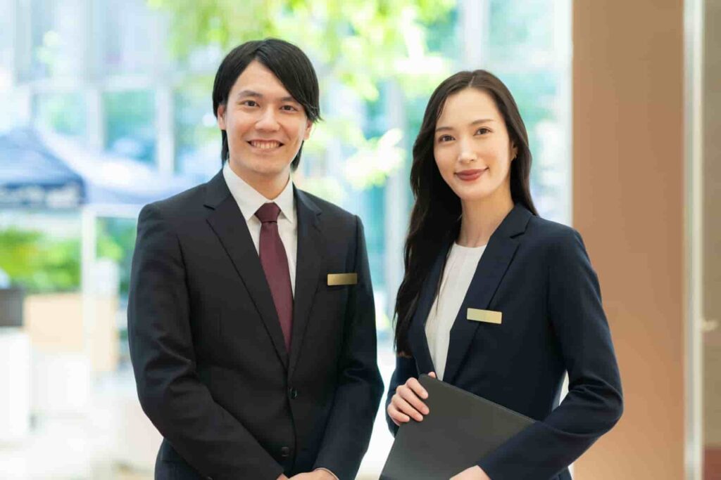 ホテルスタッフとは？仕事内容や就職する方法から向いてる人まで網羅的に解説