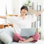 在宅で働ける人と関わらない仕事を紹介!資格や求人を探す方法も解説