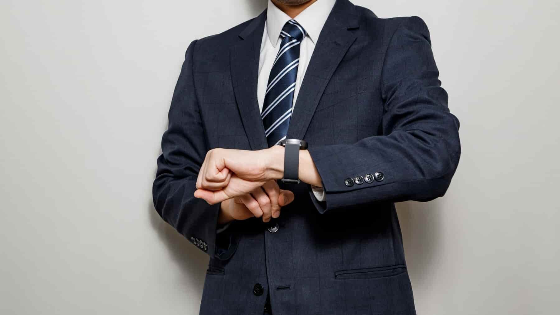 公務員になるには、既卒で何歳までならいいですか？年齢で不利になるか解説