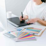 イラストレーターになるには?仕事内容や年収、就職する方法を解説