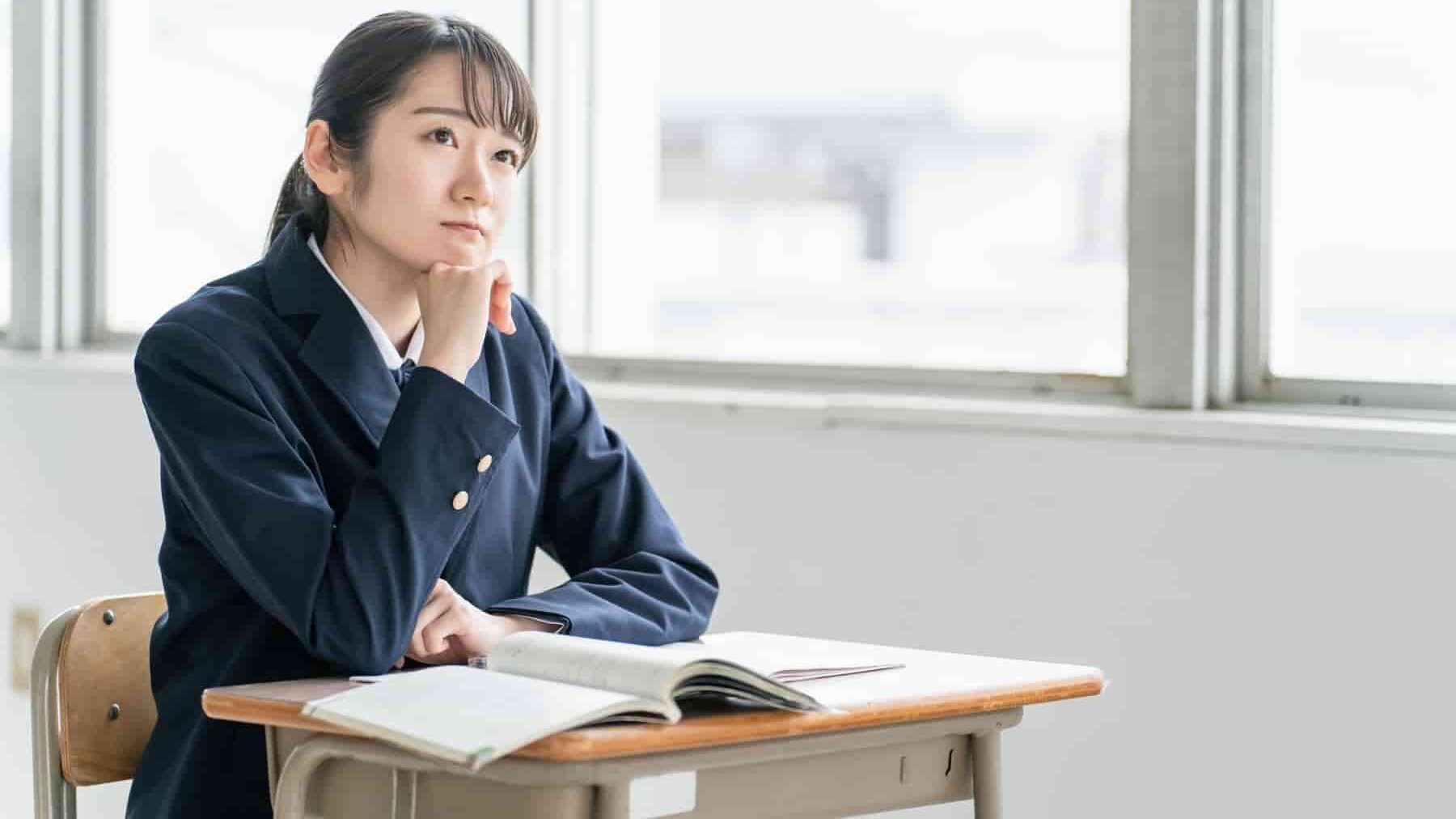 高卒の就活はいつから？在学中と卒業後のスケジュールや注意点を解説