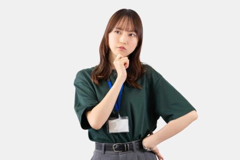 フリーターと契約社員は同じ？違いや契約社員の長所と短所を解説