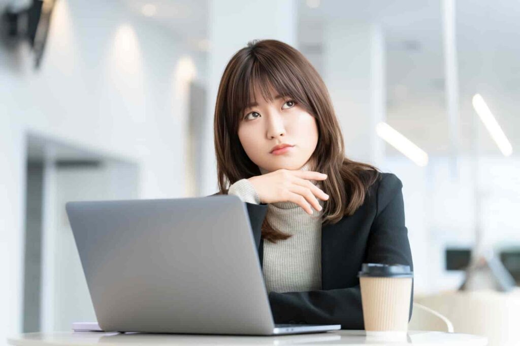 フリーターとアルバイトの違いは?一般的なイメージや正社員との比較